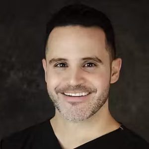 Dr. Juan Fabrega